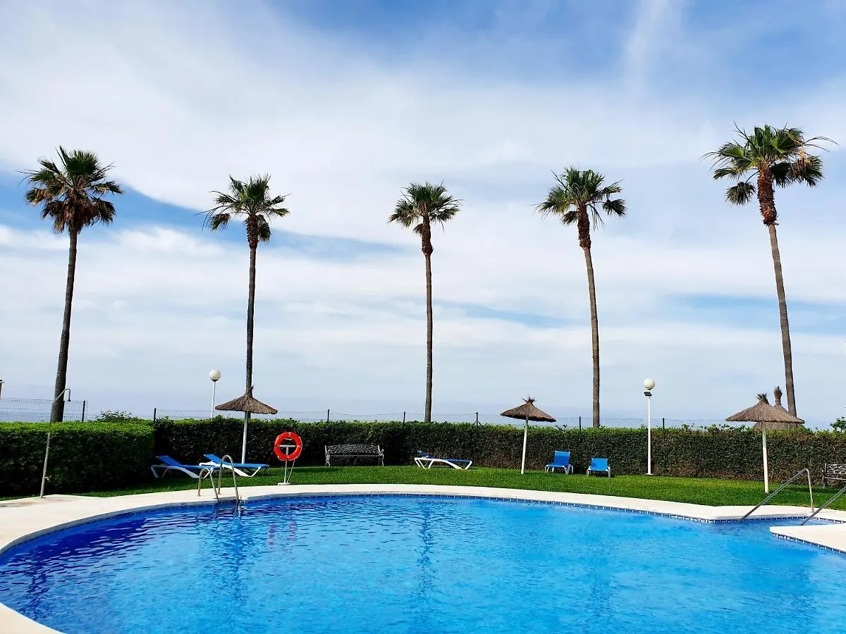 Apartamento Luna Beach Seafront Marbella