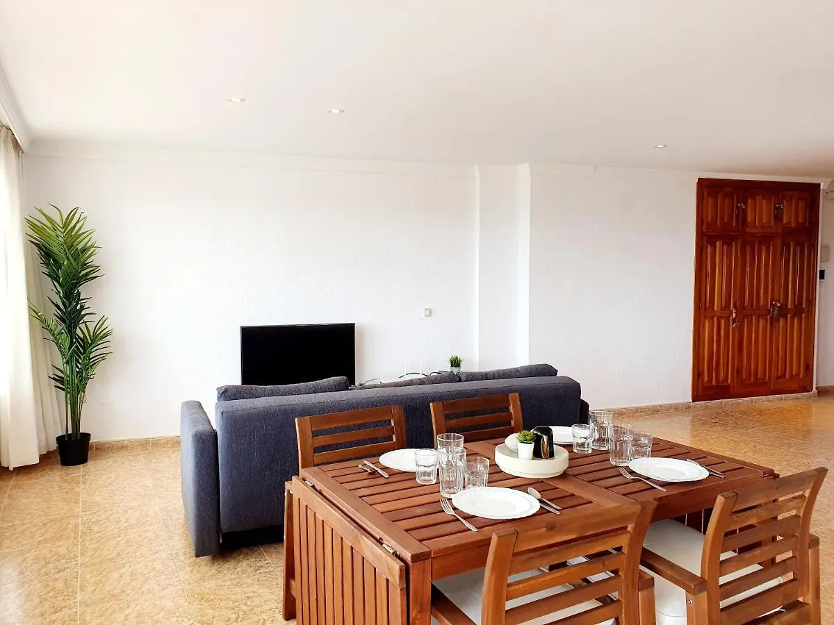 Luna Beach Seafront Marbella 0*,