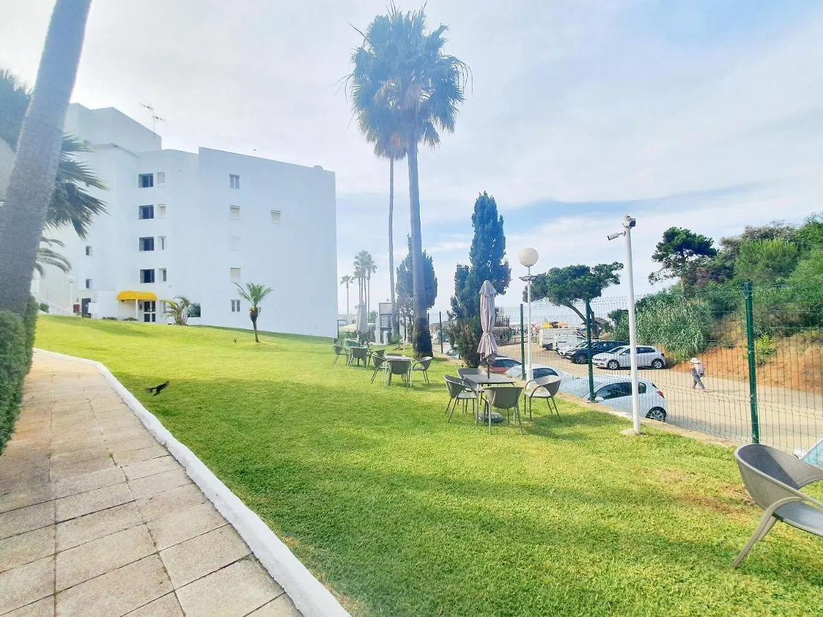Luna Beach Seafront Apartment Marbella